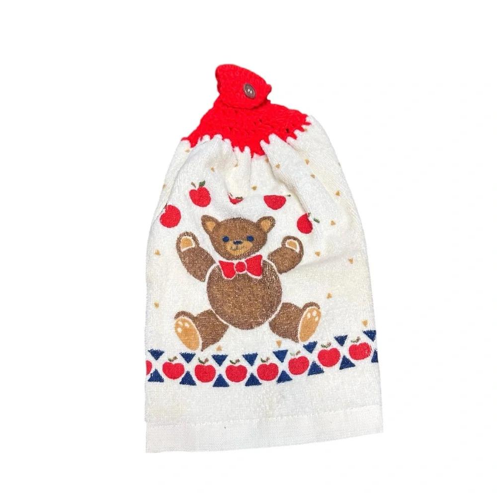 Vintage‎ Handmade Crochet Kitchen Towel Teddy Bear Apples Red White 90’s vibe